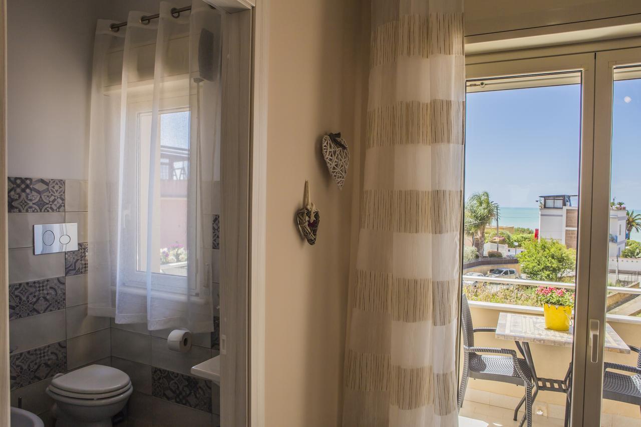 Le Notti Di Morfeo Bed & Breakfast San Leone Ngoại thất bức ảnh
