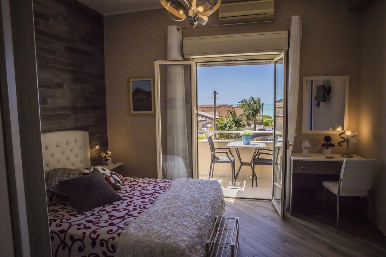 Le Notti Di Morfeo Bed & Breakfast San Leone Ngoại thất bức ảnh