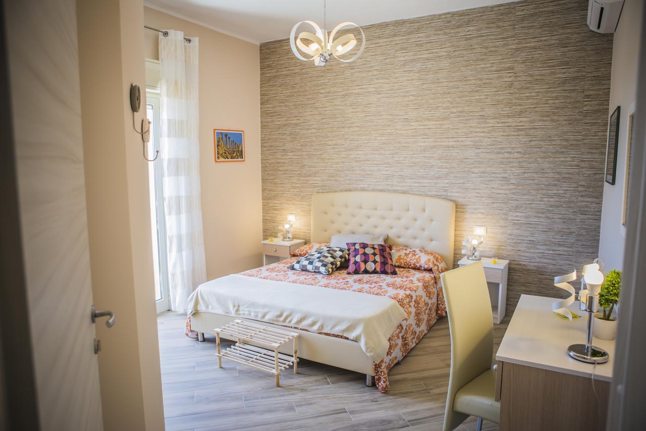 Le Notti Di Morfeo Bed & Breakfast San Leone Ngoại thất bức ảnh